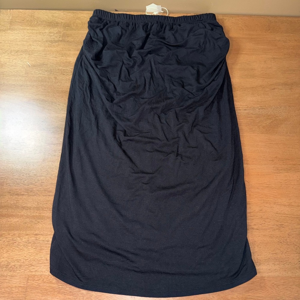 PinkBlush Maternity Black Ruched Back Midi Skirt Medium Style S2492K NWT